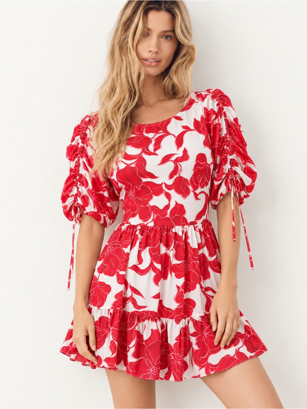 NWT Eliza J Red White Floral Ruched Puff Sleeve Tiered Mini Dress Sz 8